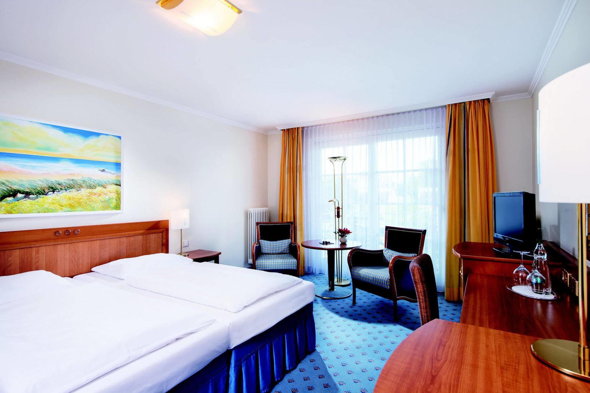 Hotel Kleine Strandburg - Adults Only Цинновіц Екстер'єр фото